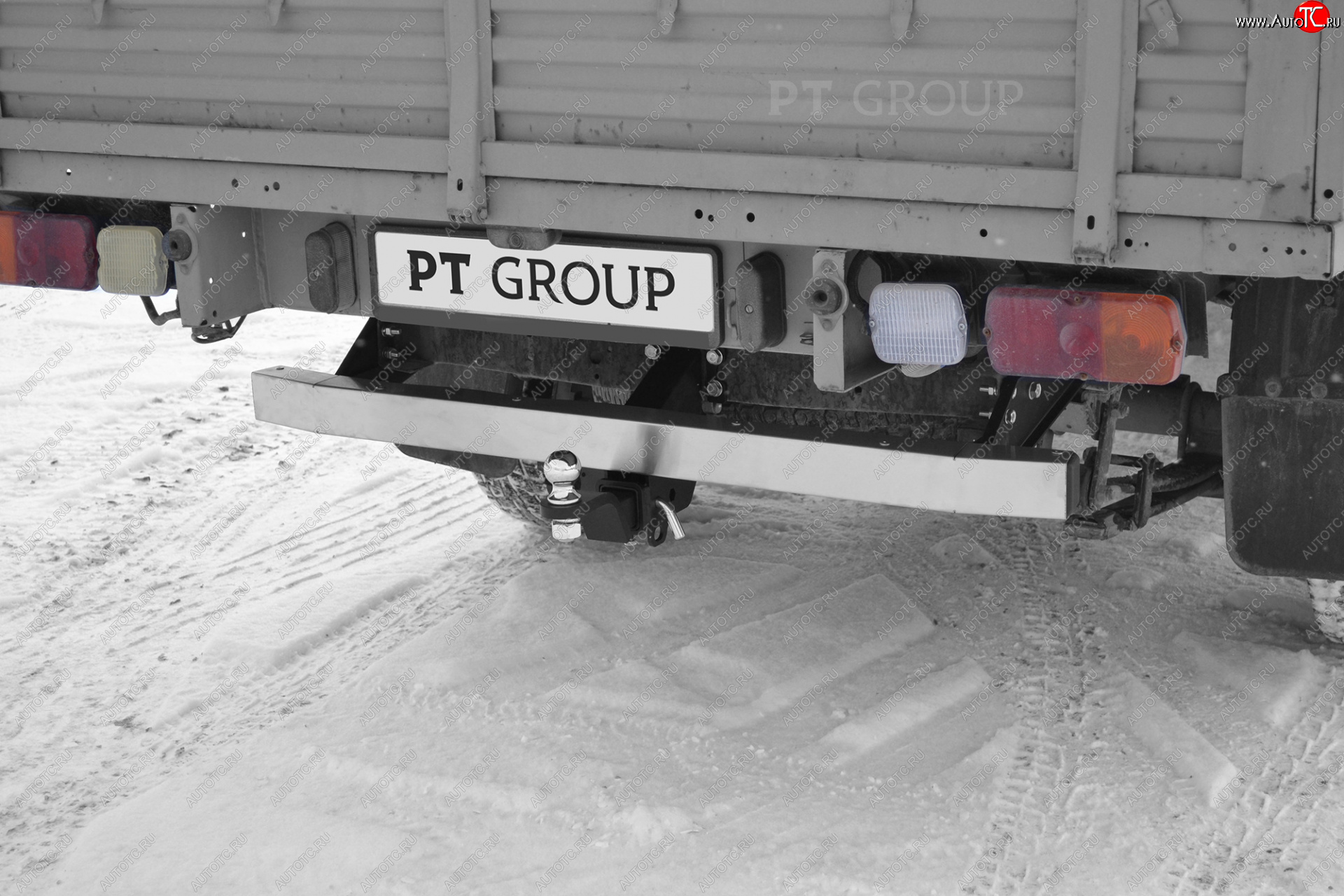20 199 р. Фаркоп PT GROUP /съемный квадрат/ с НЕРЖ накладкой UAZ Pickup 2008- / UAZ Profi 2017- (стандартн.)  Уаз Патриот  23632 - Профи  23602  с доставкой в г. Кемерово
