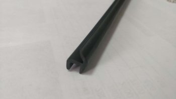 195 р. Универсальный уплотнитель FlexLine (15.5 mm U-LIP, клеевая основа) Toyota Yaris XP90 седан дорестайлинг (2006-2009)  с доставкой в г. Кемерово. Увеличить фотографию 4