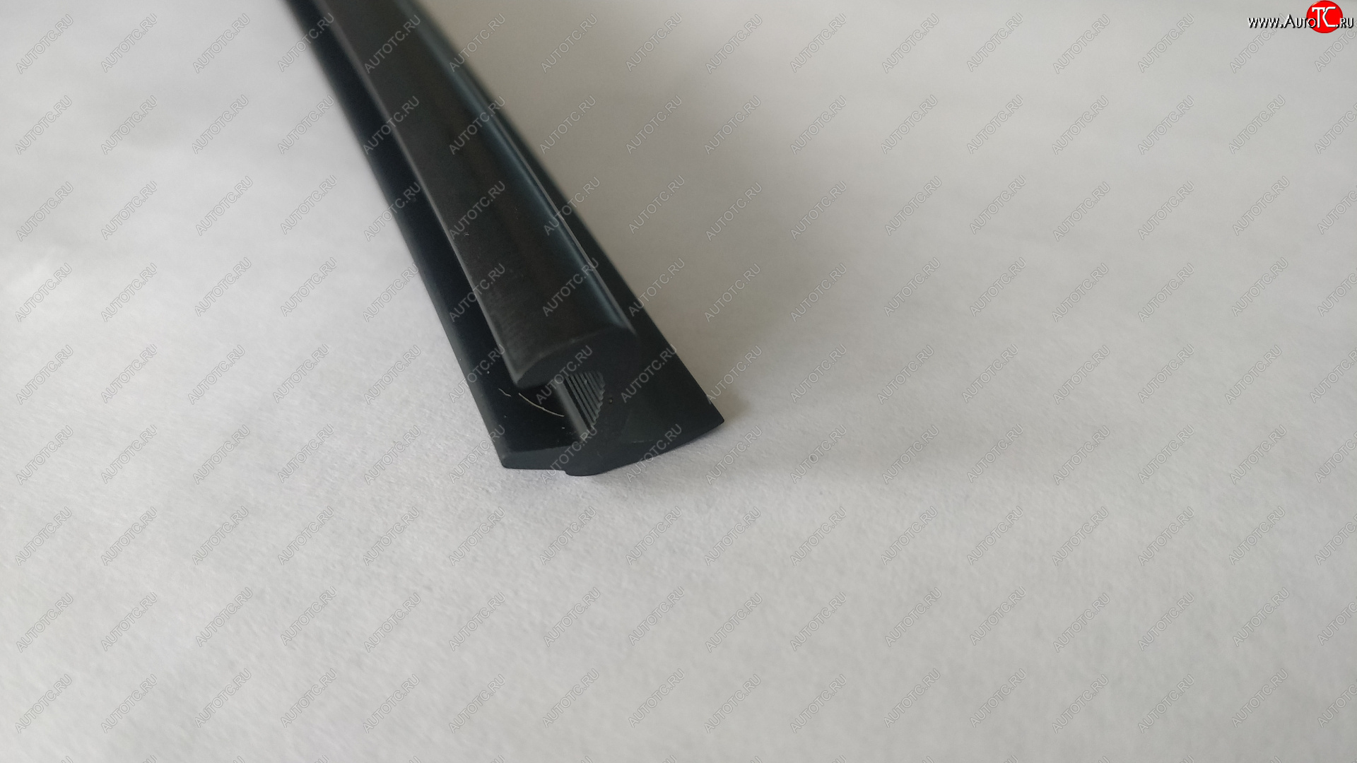 195 р. Универсальный уплотнитель FlexLine (8 mm U-LIP, 1 погонный метр) Volkswagen Passat B6 седан (2005-2011)  с доставкой в г. Кемерово