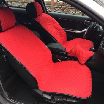 5 599 р. Универсальная накидка на сиденья Lord Autofashion Кристалл (трикотаж, 4 места) CITROEN C3 SX,SY рестайлинг (2016-2020) (Красный)  с доставкой в г. Кемерово. Увеличить фотографию 2