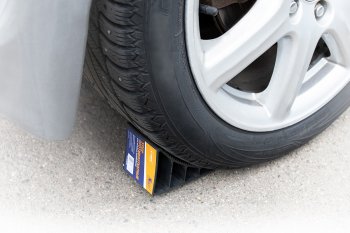 76 р. Башмак упорный противооткатный KRAFT Hyundai i10 BA рестайлинг (2016-2019)  с доставкой в г. Кемерово. Увеличить фотографию 2