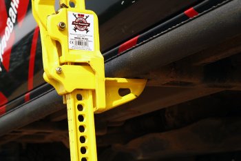 54 999 р. Домкрат реечный Hi-Lift Super X-Treme (чугун, 150 см) Chevrolet Aveo T250 хэтчбек 5 дв рестайлинг (2006-2011) (Грузоподъемность: 3 тонны)  с доставкой в г. Кемерово. Увеличить фотографию 4