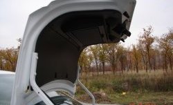3 699 р. Обшивка крышки багажника Кураж  Лада Гранта  2190 - Гранта Спорт ( 2191,  2190) (Без знака аварийной остановки)  с доставкой в г. Кемерово. Увеличить фотографию 3