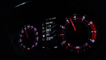 62 999 р. Приборная панель Ferrum GF 940 SPORT Edition  Лада Веста ( 2180,  SW 2181) - Веста Кросс ( 2181,  2180) (С кожаным щитком (строчка красная))  с доставкой в г. Кемерово. Увеличить фотографию 2