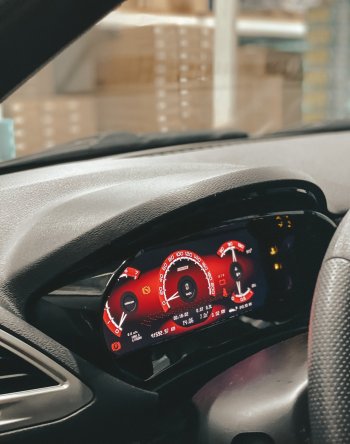42 949 р. Электронная панель приборов Тюн-Авто “Vision” Лада Веста Кросс 2180 седан дорестайлинг (2018-2022) (Темно-серый, матовый)  с доставкой в г. Кемерово. Увеличить фотографию 3