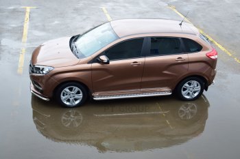 24 149 р. Порожки для ног из трубы Ø51 с алюминиевой площадкой Petroil Tuning  Лада XRAY (2016-2022) (Нержавеющая полированная сталь)  с доставкой в г. Кемерово. Увеличить фотографию 5