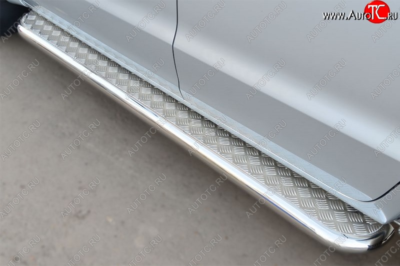 30 799 р. Порожки для ног (труба Ø63) SLITKOFF  Volkswagen Amarok (2009-2016) дорестайлинг (лист - алюминий, профиль - сталь)  с доставкой в г. Кемерово