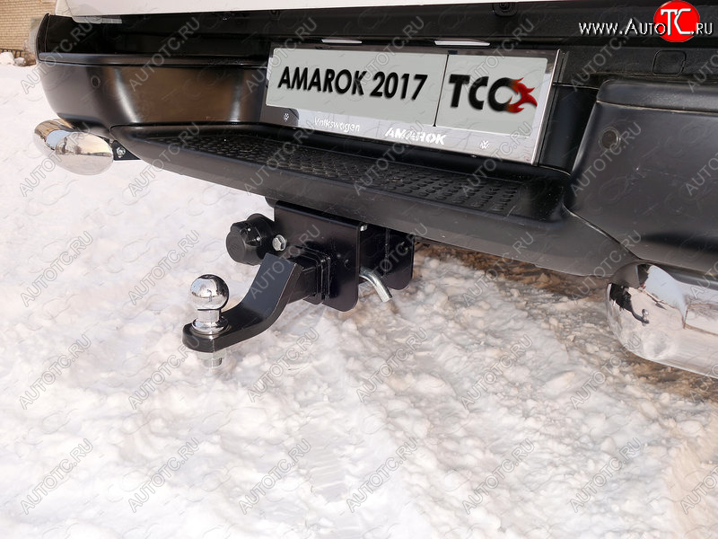 11 649 р. Фаркоп (тягово-сцепное устройство) TCC  Volkswagen Amarok (2009-2022) дорестайлинг, рестайлинг (Оцинкованный, шар E - оцинкованный)  с доставкой в г. Кемерово