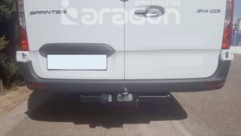 22 699 р. Фаркоп Aragon. (шар C) Mercedes-Benz Sprinter W910 (2018-2025)  с доставкой в г. Кемерово. Увеличить фотографию 3