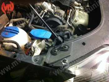 2 969 р. Упор капота MV-Tuning (одинарный)  Volkswagen Golf Plus ( 5,  6) (2004-2014)  с доставкой в г. Кемерово. Увеличить фотографию 3