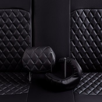 7 199 р. Чехлы для сидений Lord Autofashion Турин Ромб (экокожа, спинка 60/40, подлокотник, отдельный бок, 2 Г-образных подголовника)  Volkswagen Passat ( B5,  B5.5) (1996-2005) универсал дорестайлинг, универсал рестайлинг (Черный, вставка черная, строчка черная)  с доставкой в г. Кемерово. Увеличить фотографию 4