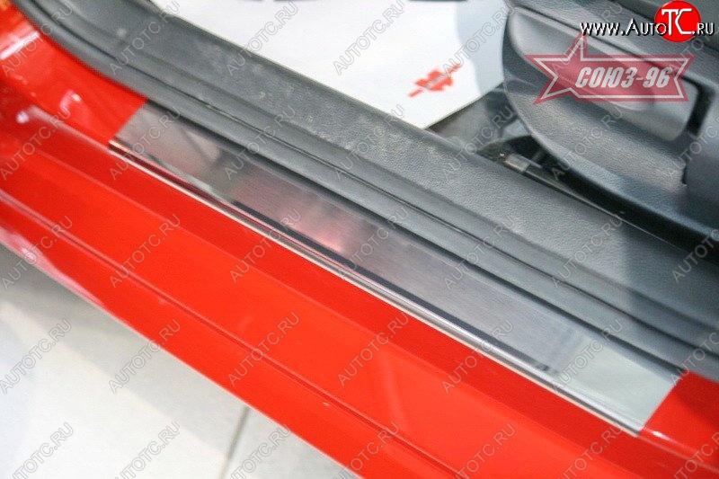 2 519 р. Накладки на внутренние пороги Souz-96 (без логотипа) Volkswagen Polo 5 хэтчбек дорестайлинг (2009-2015)  с доставкой в г. Кемерово