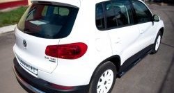 83 999 р. Защита порогов с пластиковыми вставками для ног из круглой трубы диаметром 76 мм (Track & Field) Russtal Volkswagen Tiguan NF рестайлинг (2011-2017) (Защита порогов с со скосами на торцах (вариант 1))  с доставкой в г. Кемерово. Увеличить фотографию 8