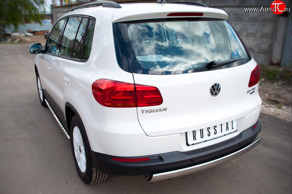 11 599 р. Защита заднего бампера (Ø75x42 мм, нержавейка) Russtal Volkswagen Tiguan NF рестайлинг (2011-2017)  с доставкой в г. Кемерово