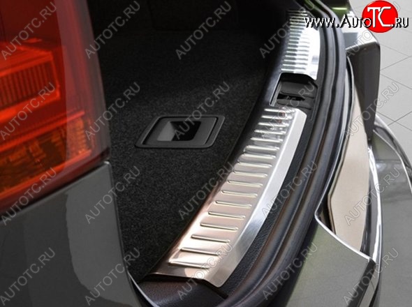 4 749 р. Металлический порожек в багажник автомобиля СТ Volkswagen Tiguan NF рестайлинг (2011-2017)  с доставкой в г. Кемерово