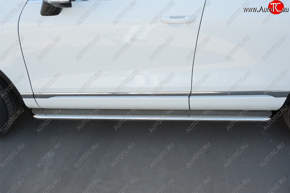 38 999 р. Широкая защита порогов с трубой d42 мм SLITKOFF v3  Volkswagen Touareg  NF (2014-2018) рестайлинг  с доставкой в г. Кемерово