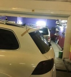 5 499 р. Спойлер Спорт Volkswagen Touareg NF дорестайлинг (2010-2014) (Неокрашенный)  с доставкой в г. Кемерово. Увеличить фотографию 2