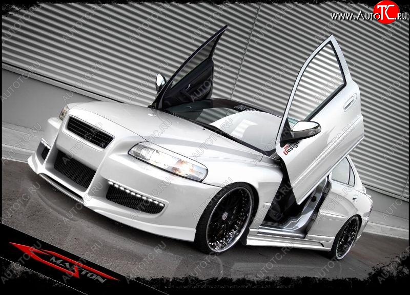 29 899 р. Передний бампер Maxton Volvo S60 RS,RH седан дорестайлинг (2000-2004)  с доставкой в г. Кемерово